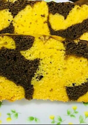 A picture of Marble chocolate Cake.