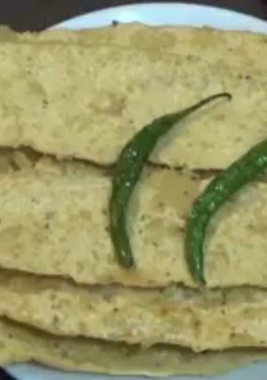 A picture of Fafda.