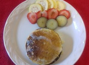 Una foto de Hot cakes de avena y camote