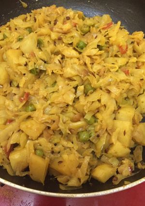A picture of Cabbage potato peas sabzi#zerooil sabzi&curryPost-8.