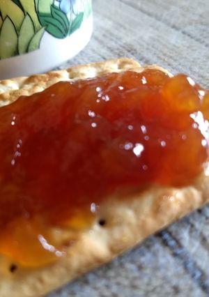 Una foto de Dulce o mermelada de manzanas