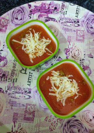A picture of Tomato soup.