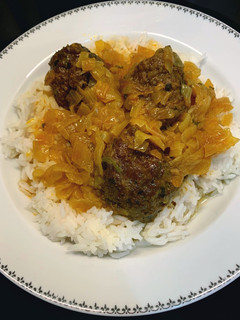 Une photo de Kefta sauce aux oignons et riz au Cookéo