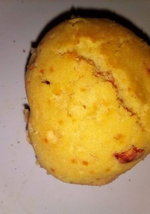 A picture of Vanilla cupcakes.