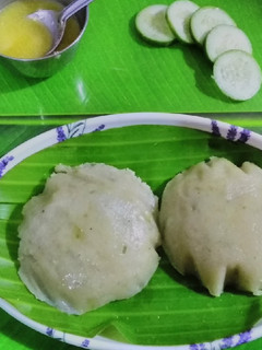 Banana leaf steamed cucumber idli/ sweet செய்முறை முக்கிய புகைப்படம்