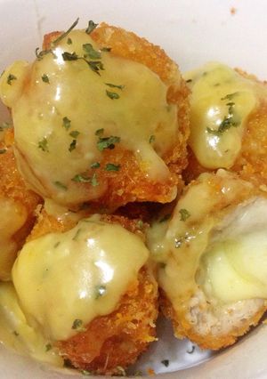 Foto resep Mozarella Chicken Ball with Cheese Sauce