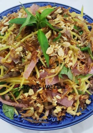 Hình của món Gỏi đu đủ khô bò một nắng.
