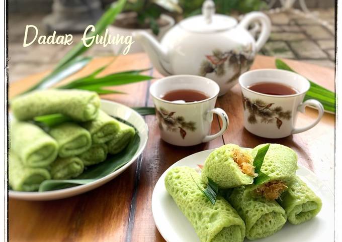 Recipe: Tasty Dadar Gulung pandan daun suji