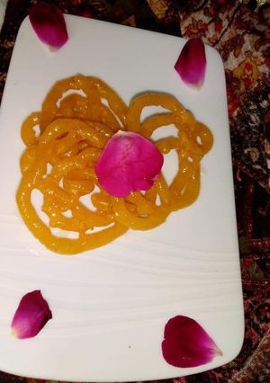 A picture of Rose jalebi.
