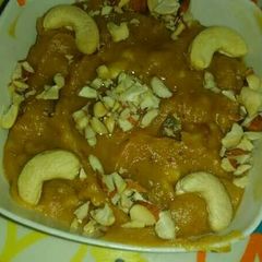A picture of Besan halva.
