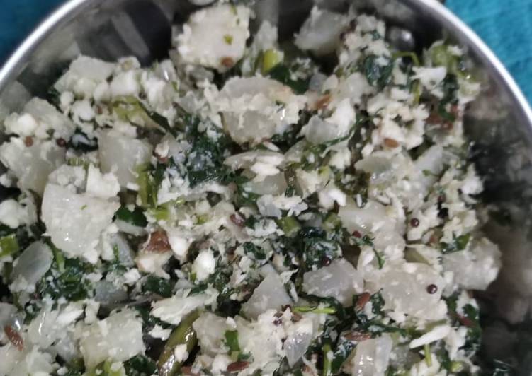 Step-by-Step Guide to Make Award-winning White moola and green leaves koshimbir