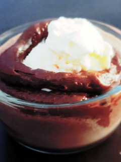 A picture of Oreo choco sundae😋🌹.
