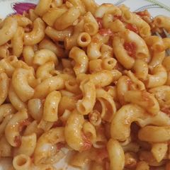 A picture of Tika macroni.