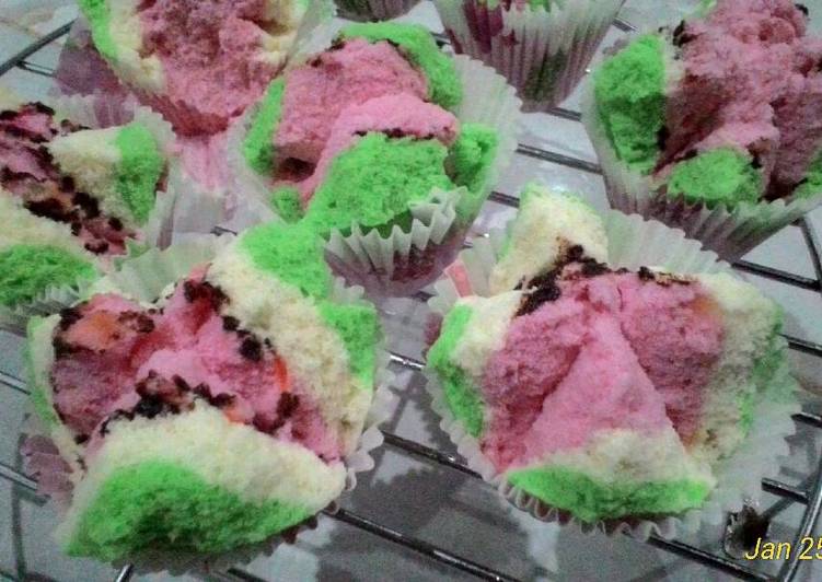 Bolu kukus mekar merekah simpel