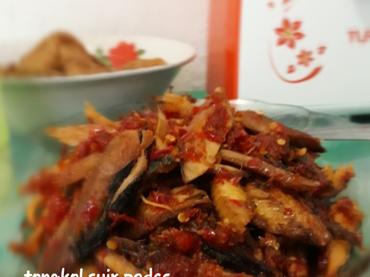 Langkah Mudah untuk Menyiapkan Tongkol suir pedas asam, Bisa Manjain Lidah