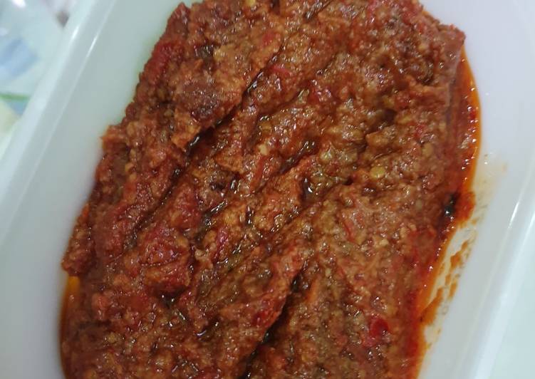 Langkah Mudah untuk Menyiapkan Sambal matang tahan 1 minggu yang Bisa Manjain Lidah