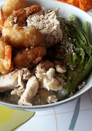 Una foto de Sushi al plato o gohan