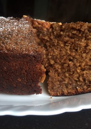 Una foto de Torta de avena y azúcar negra