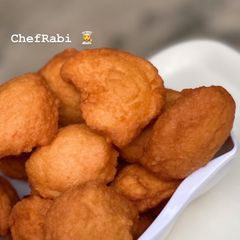 A picture of Kosai/Akara/beans cake.
