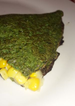 Una foto de Omelette de espinaca y queso