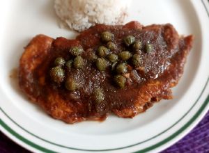 Una foto de Pechugas de pollo en salsa de alcaparras light