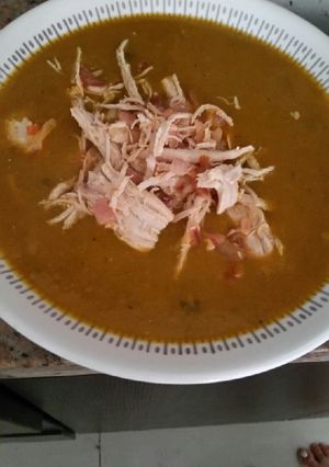 Una foto de Crema de ahuyama con pollo