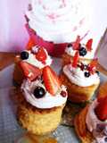Feuilletés chantilly fruits rouges
