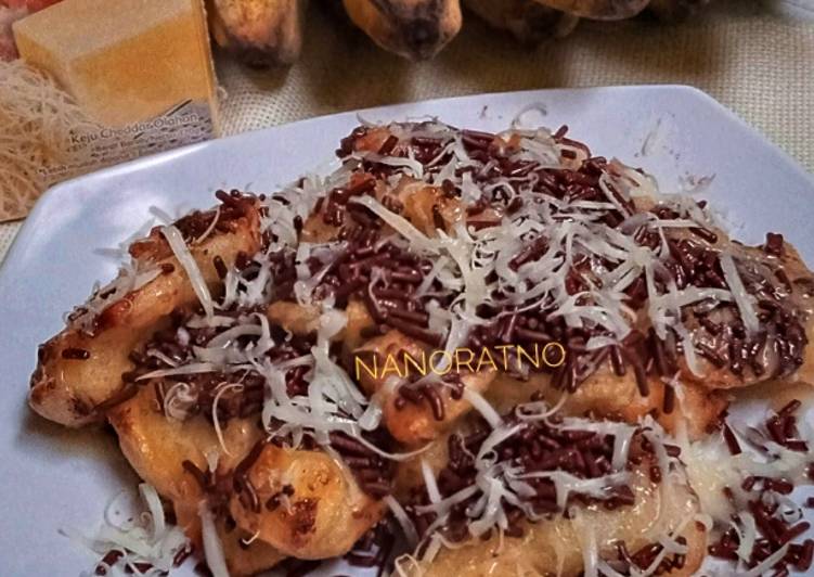 Pisang Coklat Keju