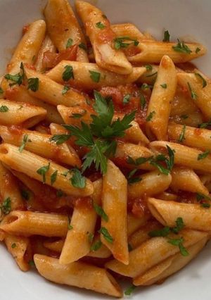 A picture of Penne pasta.