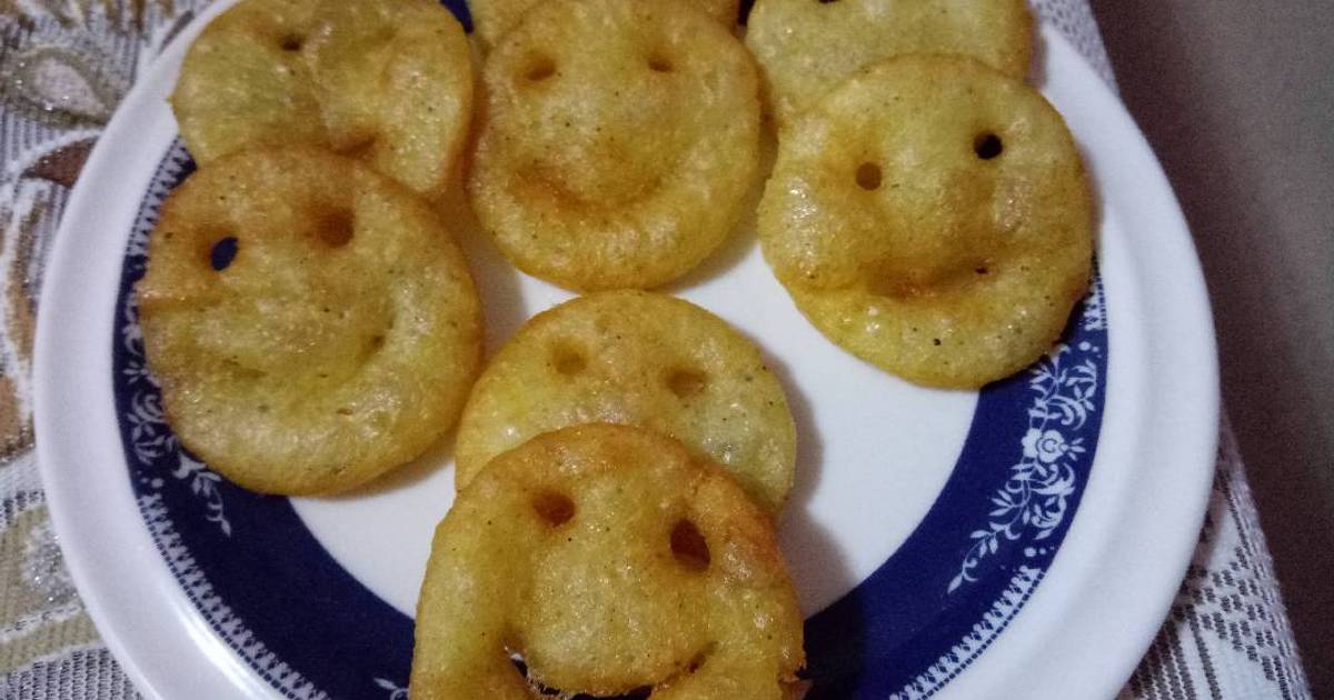 Potato cheese smileys Recipe by Vimmi Bhatia Cookpad