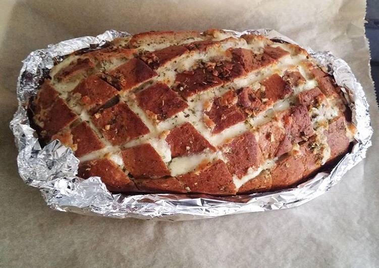 Step-by-Step Guide to Make Super Quick Homemade Garlic pull apart cheese bread