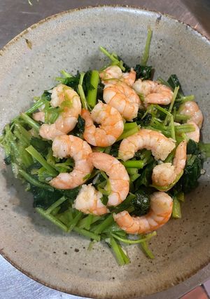 蝦仁炒山芹菜 的食譜成品照片