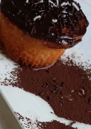 صورة لوصفة كاب كيك 🧁 محشي بالشوكولا 🍫