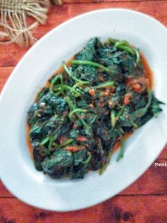 Foto resep 555. Tumis Pedas Daun Ubi Jalar