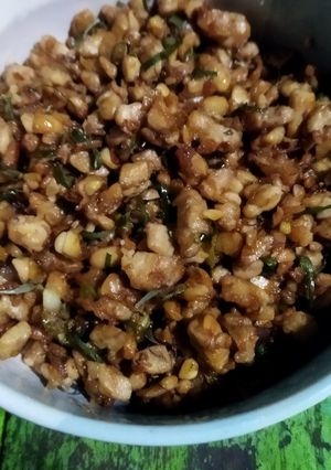 Foto resep Tumis tempe busuk pedas daun jeruk