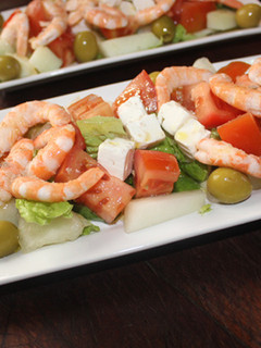 Una foto de Ensalada de melón con gambas