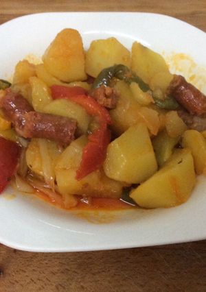 Una foto de Patatas con chistorras