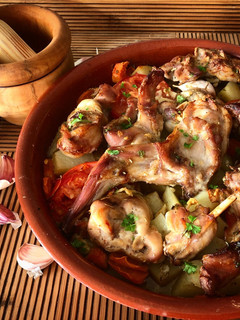 Una foto de Conejo al horno