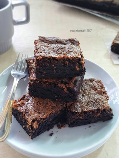 Foto resep "Fudgy Cocoa Brownies"