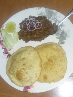 अमृतसरी छोले (Amritsari chole recipe in hindi) रेसिपी मुख्य फोटो