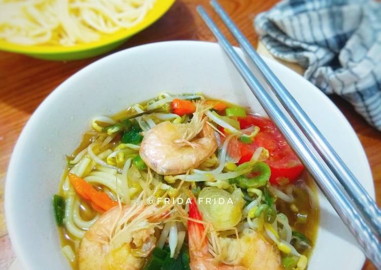 Langkah Mudah untuk Membuat Lontong Mie / Spaghetti 🥗 yang Bikin Ngiler