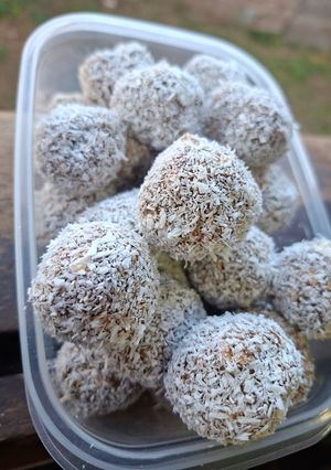 Una foto de Trufas veganas y proteicas