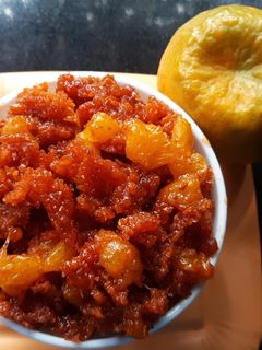 संत्र्याचा ज्युसी हलवा (Orange Juice Halwa Recipe In Marathi) रेसिपी चे मुख्य फोटो