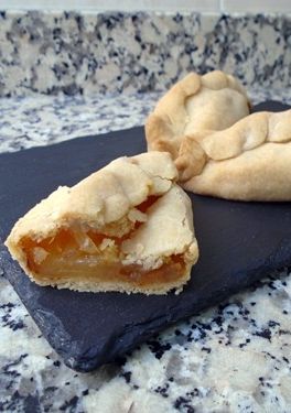 Foto principal de Cocarrois de patata y cebolla