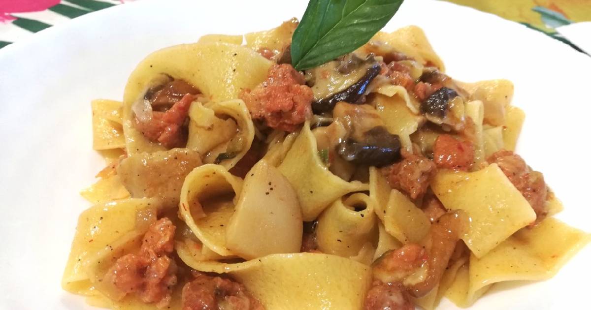 Ricetta Pappardelle Con Salsiccia E Funghi Porcini Di Fabio Del Buono