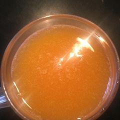 A picture of Orange Syrup.