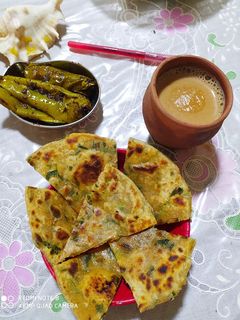 मेथी पराठा (Methi paratha recipe in Hindi) रेसिपी मुख्य फोटो
