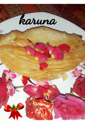 A picture of Leyered gujiya puff (pragri).