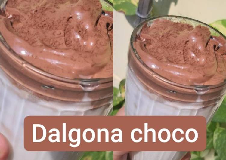 Dalgona Coffe (chocolate edition)