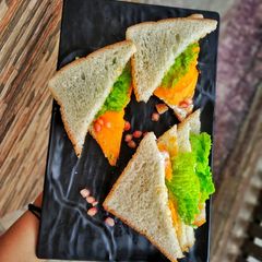 A picture of Mango sandwich.